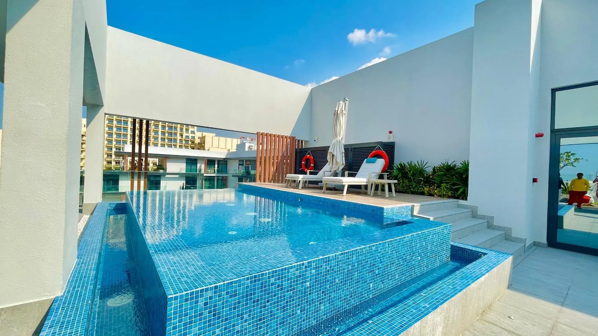 דובאי Brand New Luxury 1 Bedroom Apartment