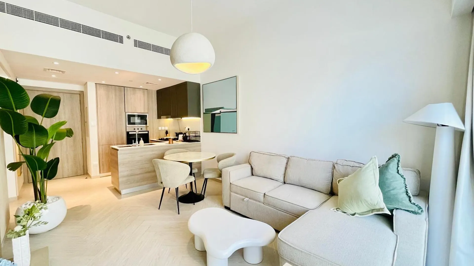 דובאי Brand New Luxury 1 Bedroom Apartment